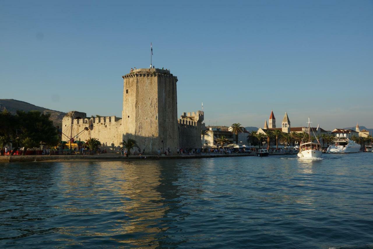 Apartmani Mm Trogir Kültér fotó